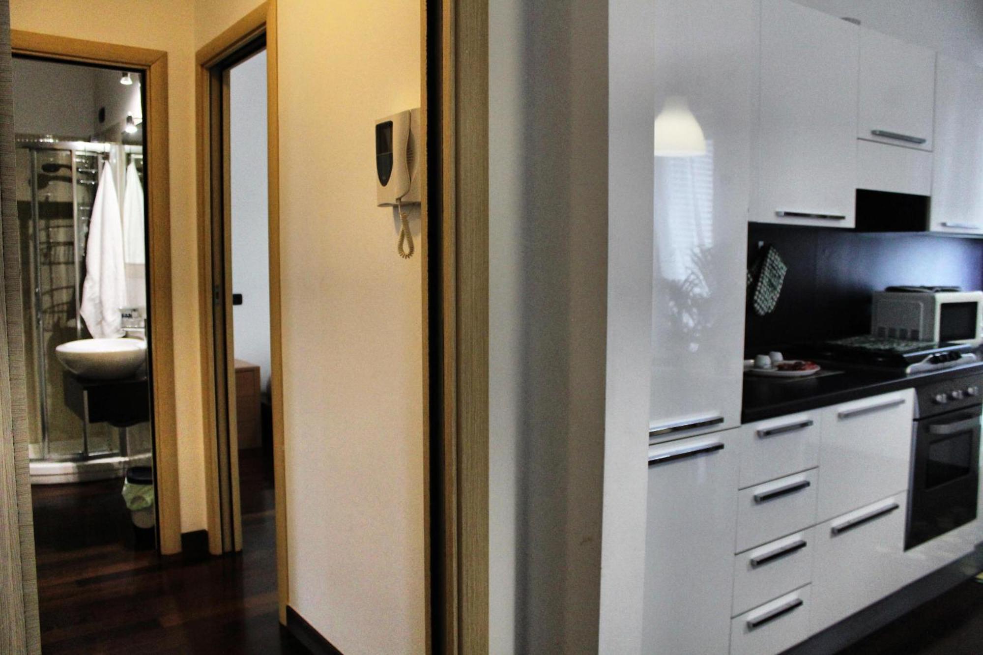 Fara 8 Lägenhet Bari Exteriör bild